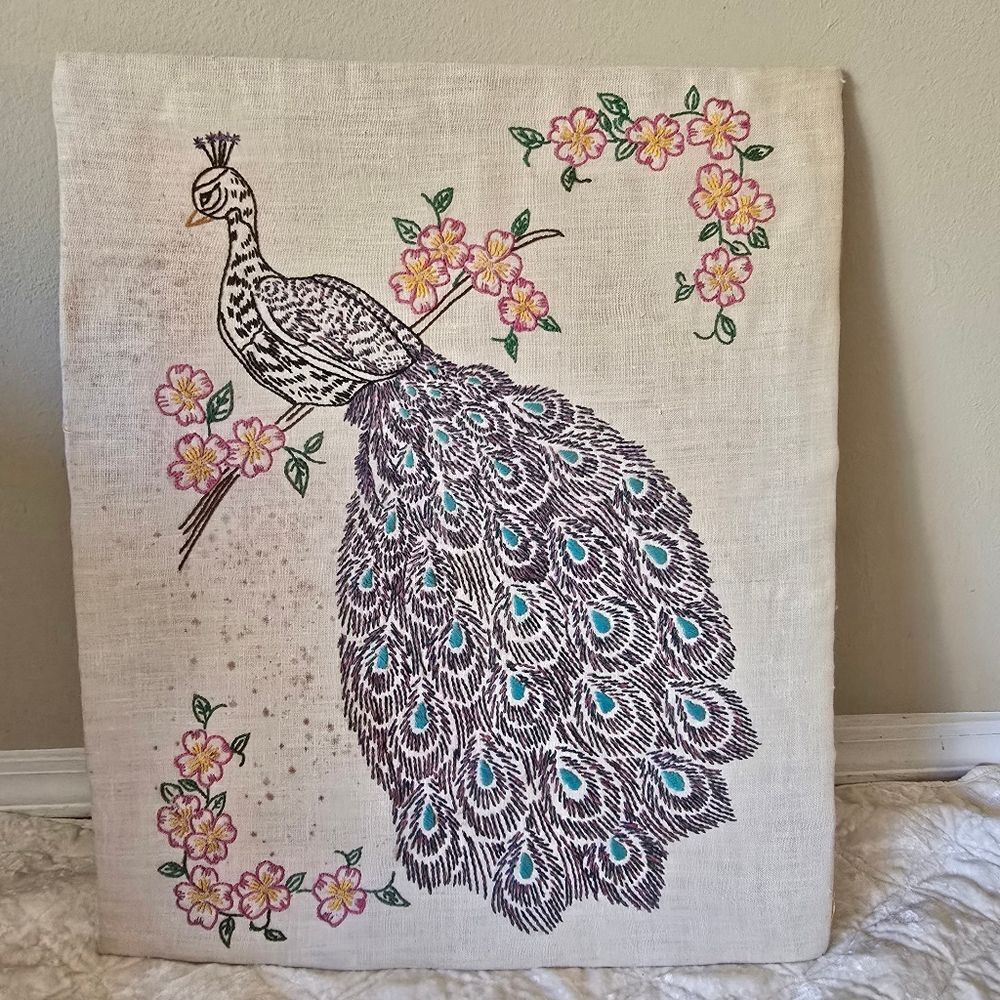 Hand Embroidered  Peacock Art Hand Made . Home Decor‎ Vintage